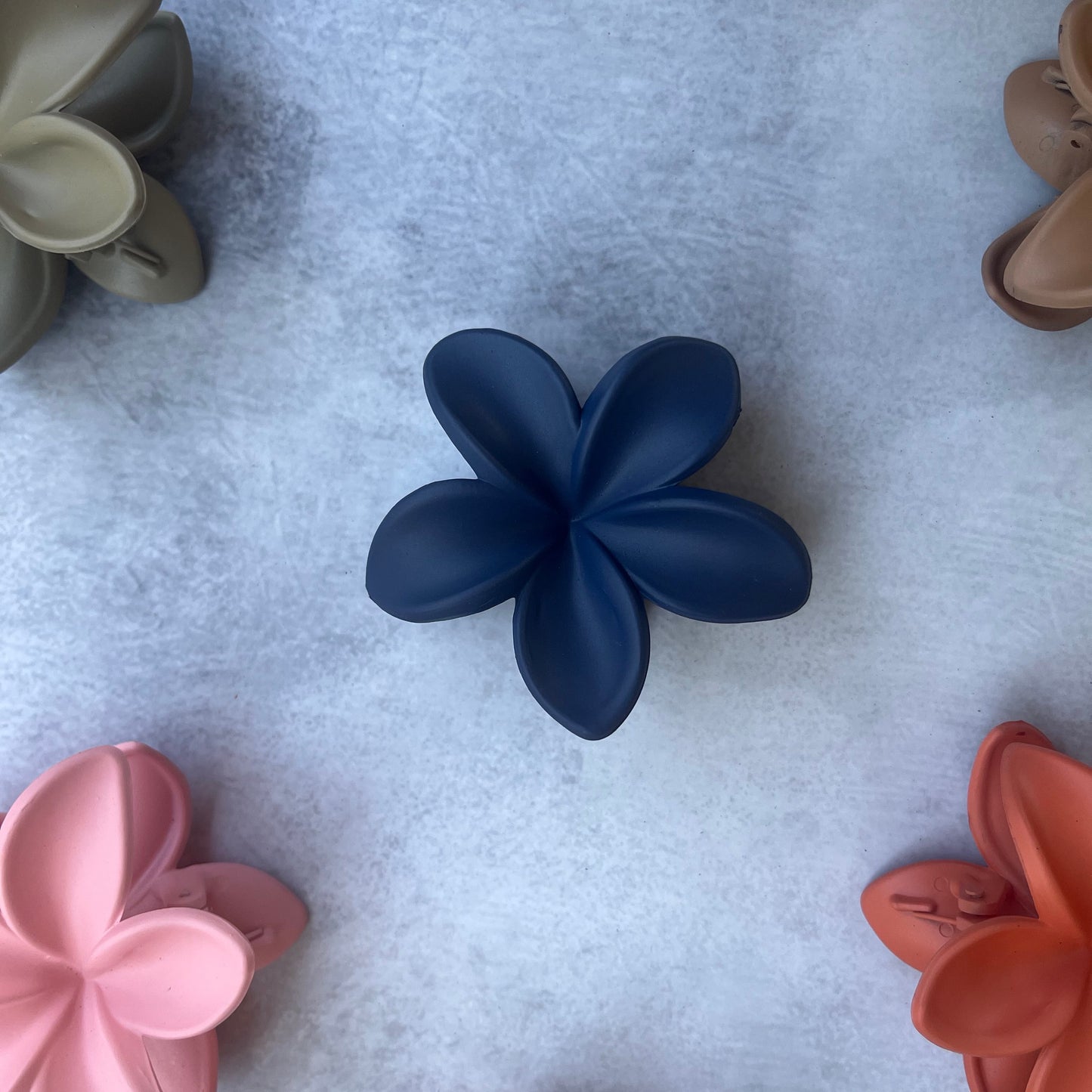 Hibiscus Claw Clip ๐บ