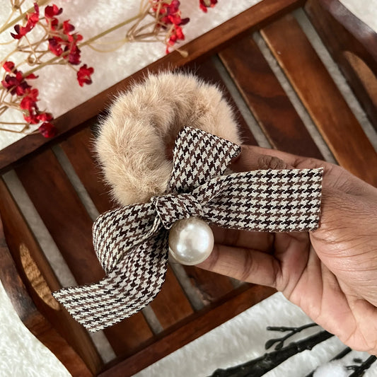 Fluffy Bow Scrunchie - Kaithogai