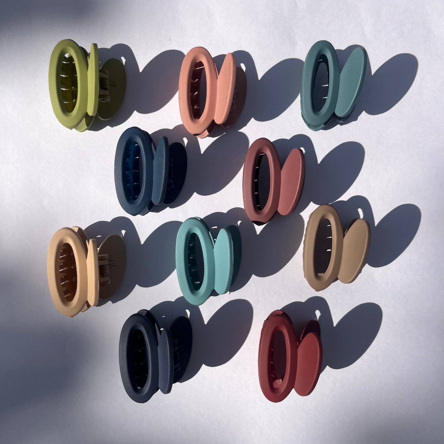 Matte Hair Claw