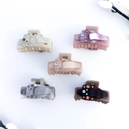 Rhinestone Buckle Claw