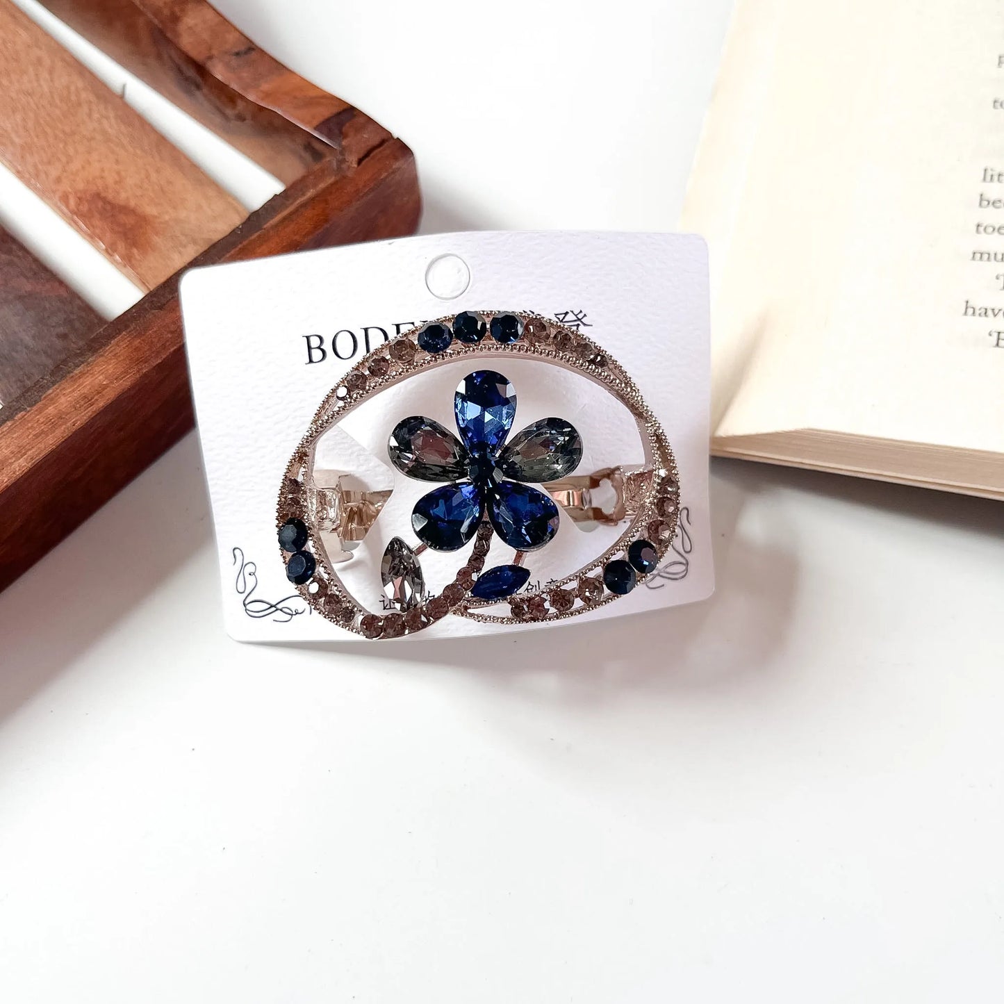 Classic flower center clip 4.5cm navy blue rhinestone center clip