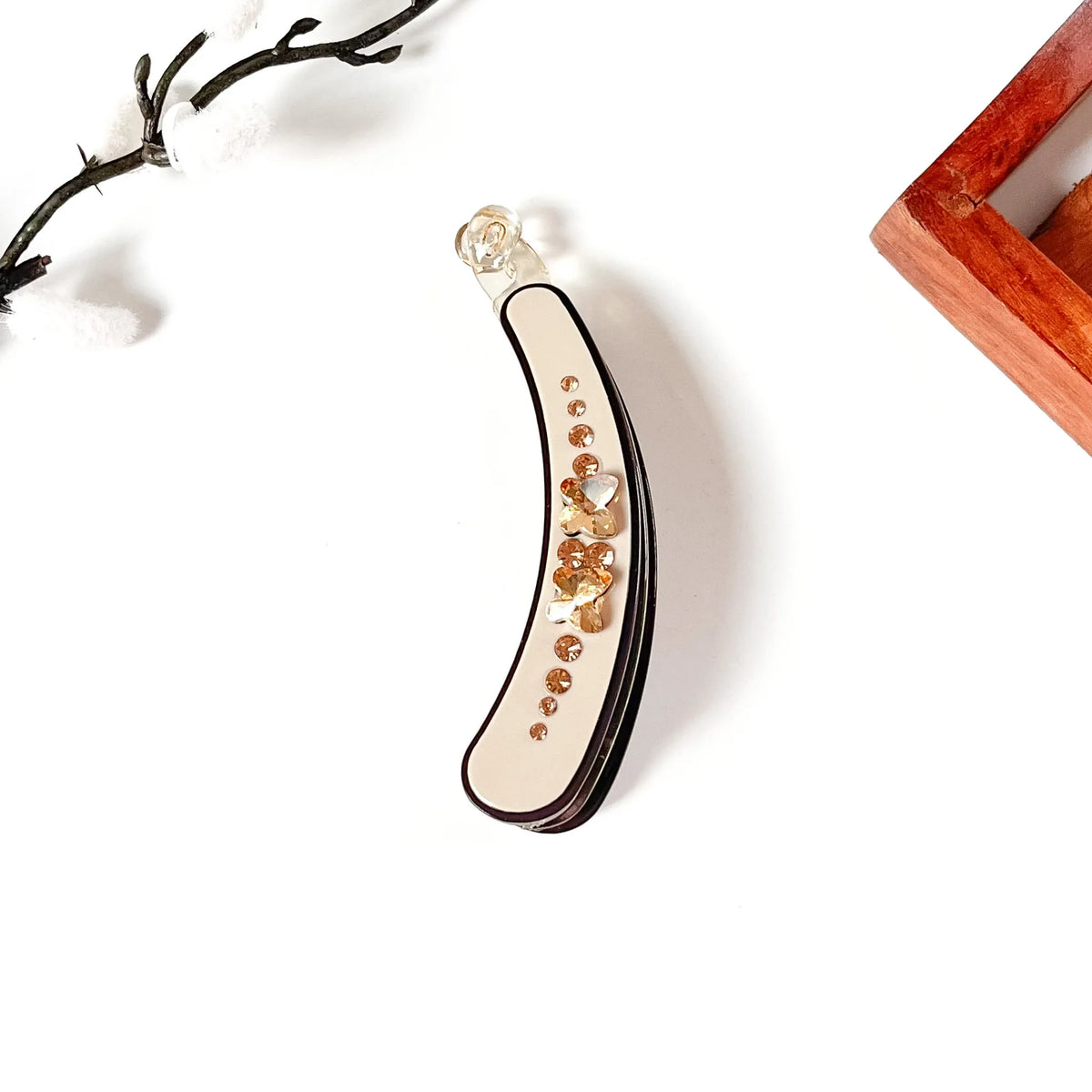 Latte beige cream stone banana clip with brown edge