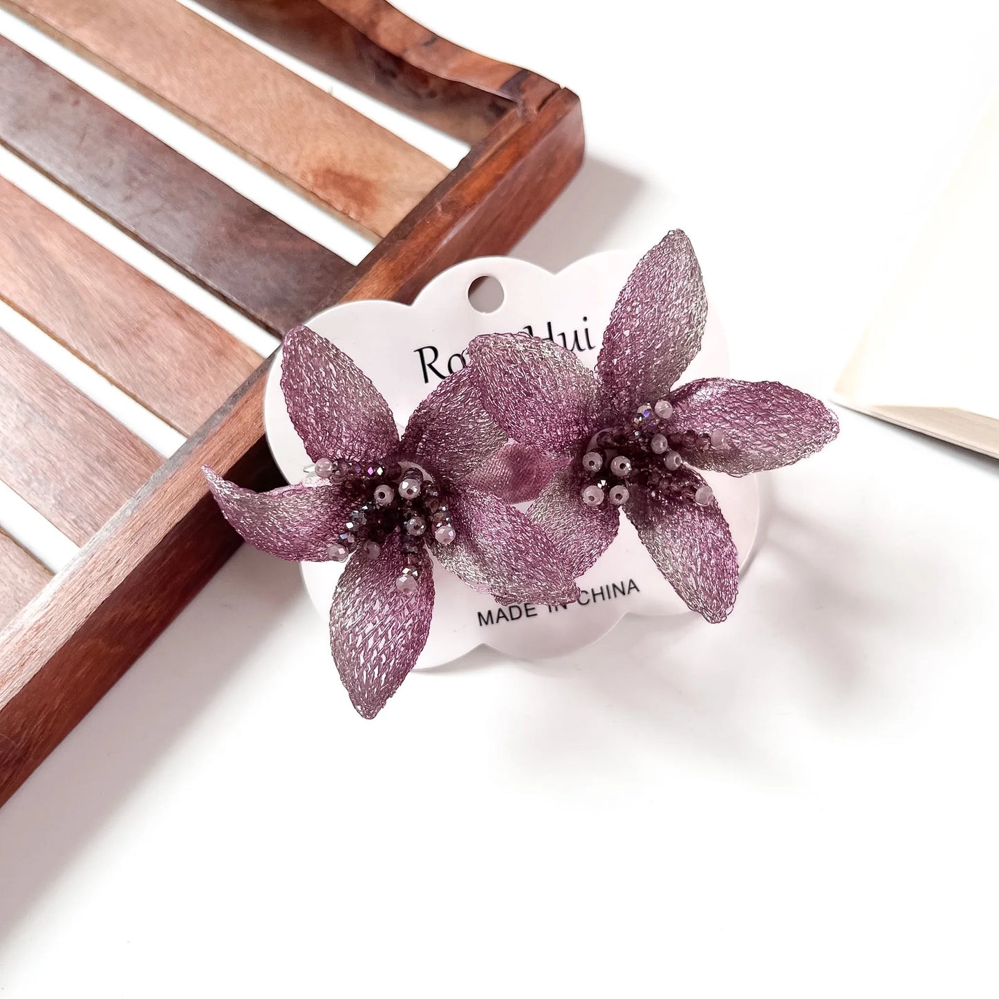 Mauve mesh lily flower clip duo for women