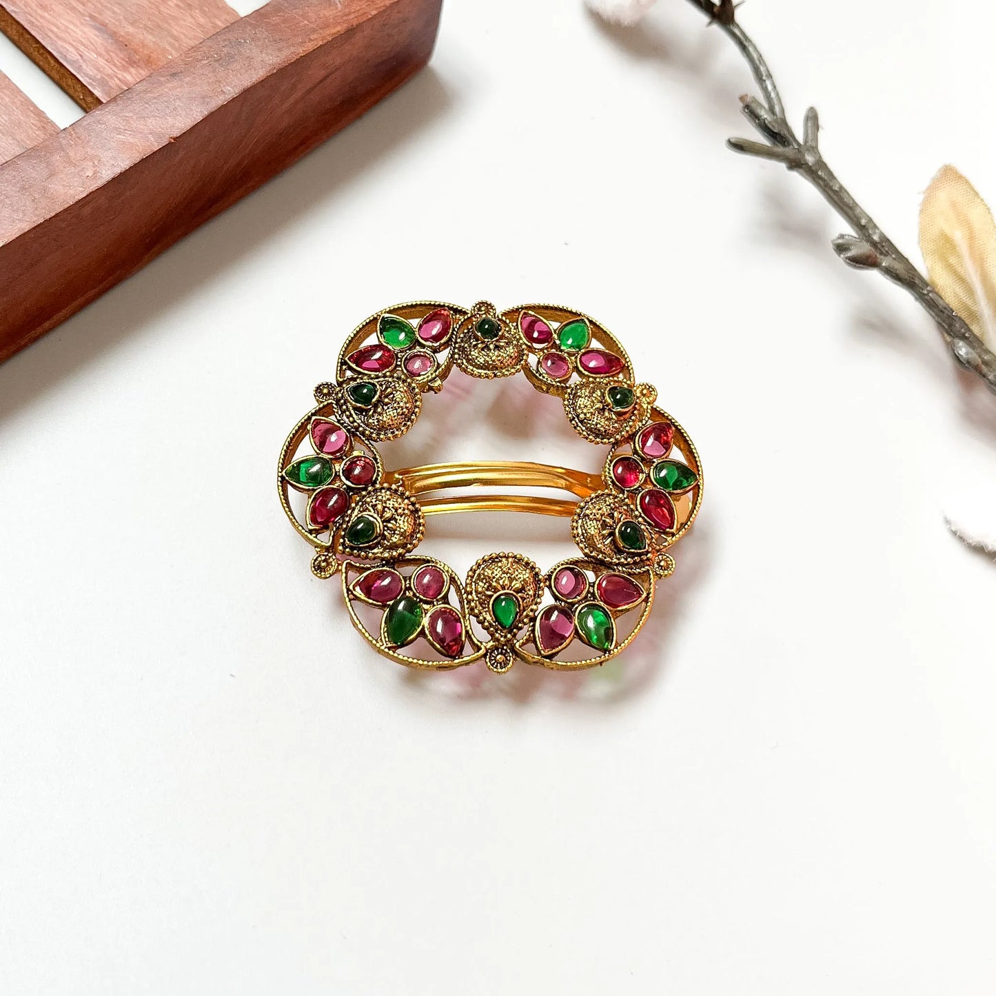 Mixed ruby and emerald wreath gemstone rosette barrette with continuous circle design, 4cm vintage clip