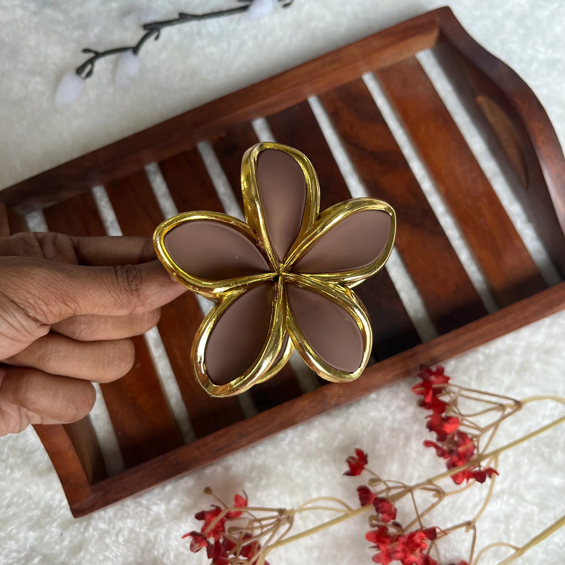 Flower Claw - Kaithogai