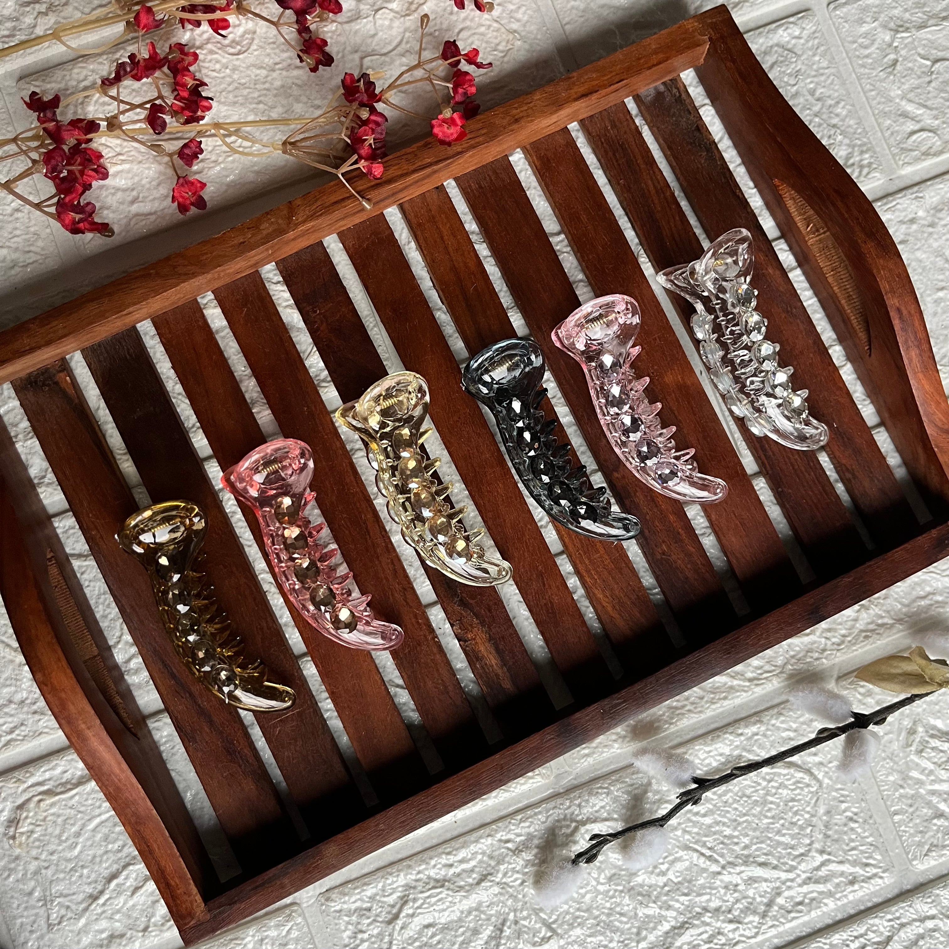 Glow Banana Clip - M