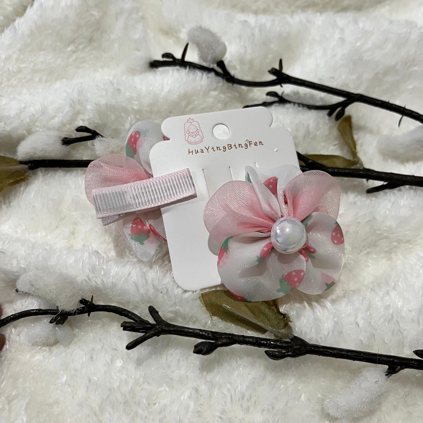 Petal Pearl Clip - Kaithogai