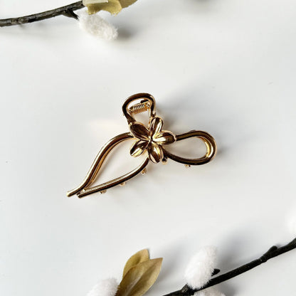Floral Metal Claw Bow