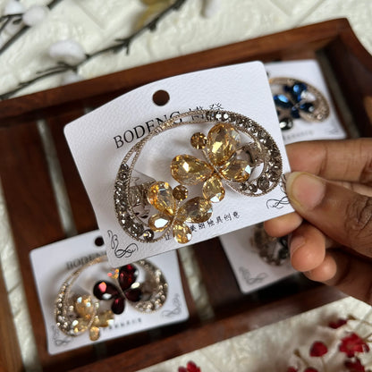 Butterfly Center Clip Gold