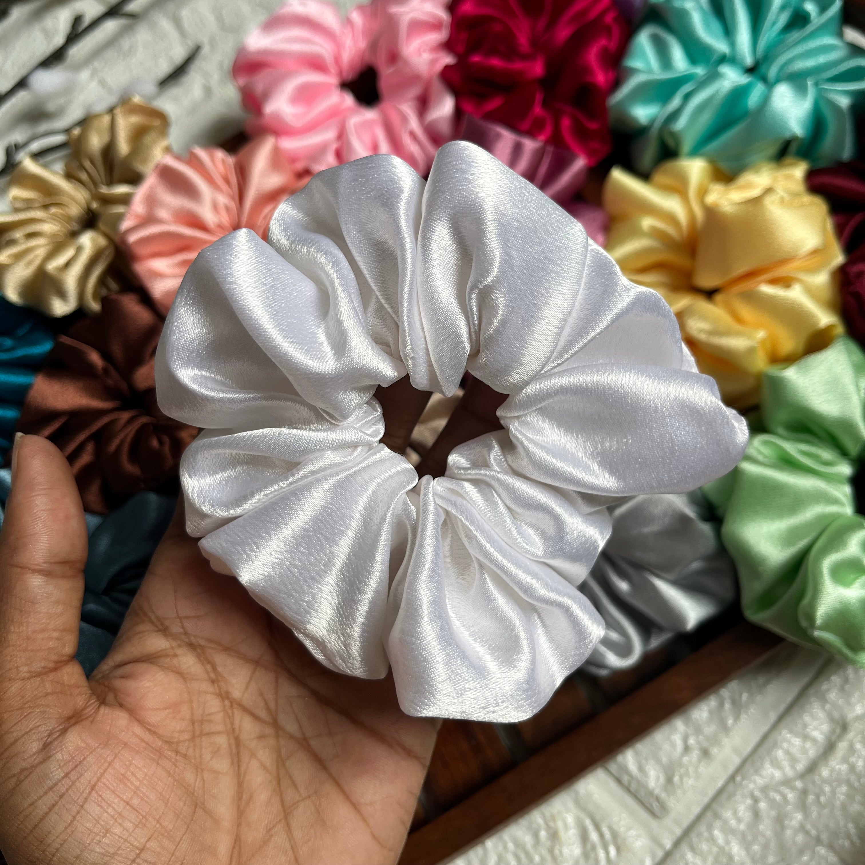 Premium Satin Scrunchie – Smooth & Shine