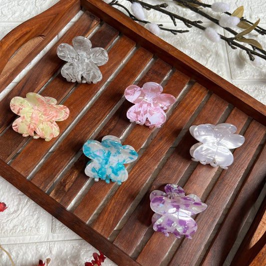 Floral Puff Claw