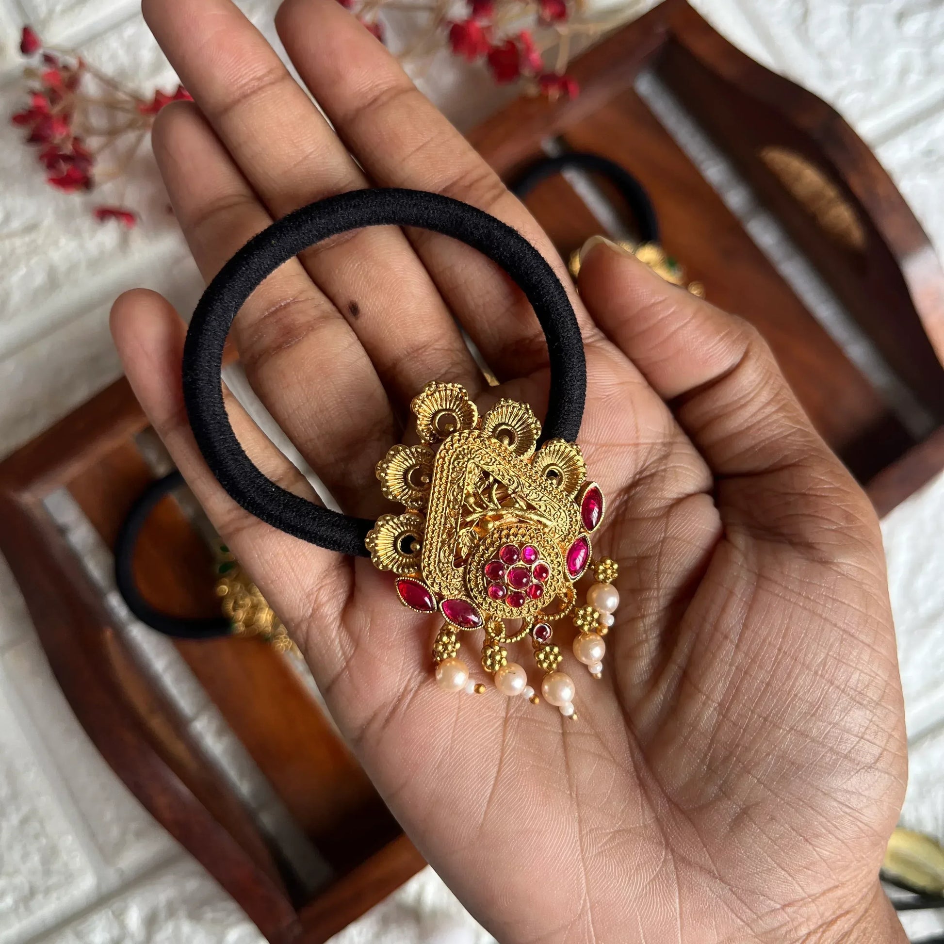 Antique Hair Tie Pink