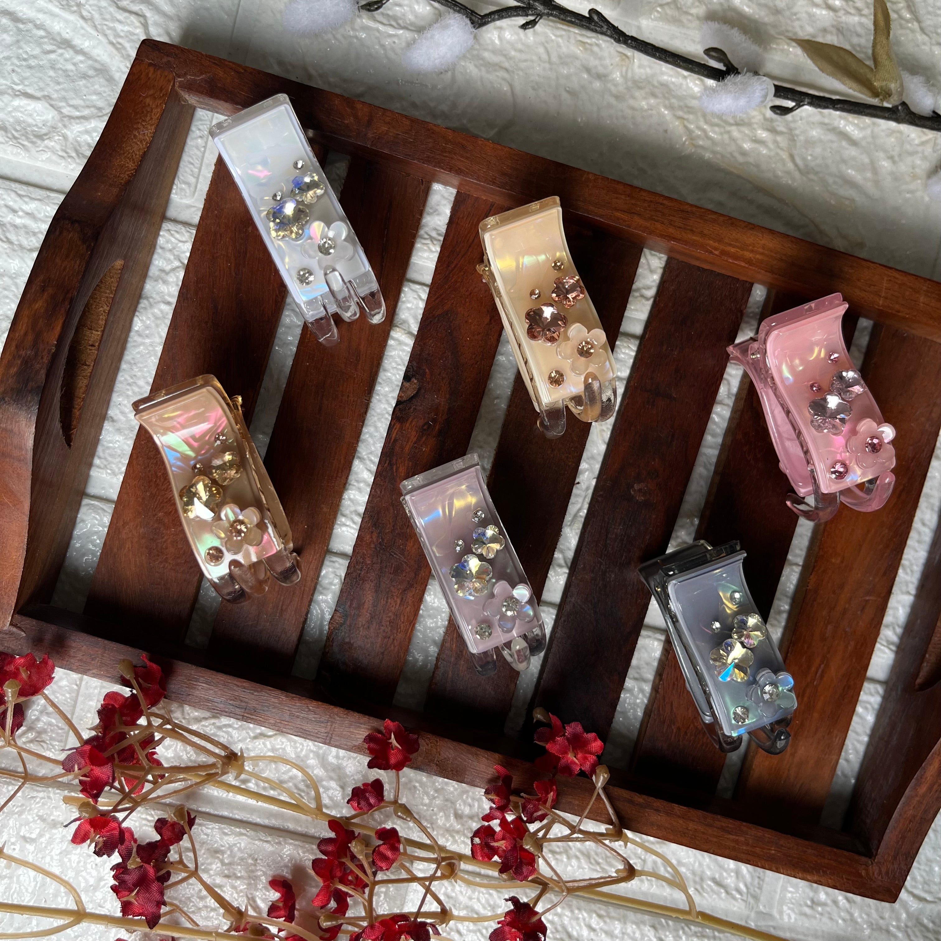 Designer Catch Clip - M