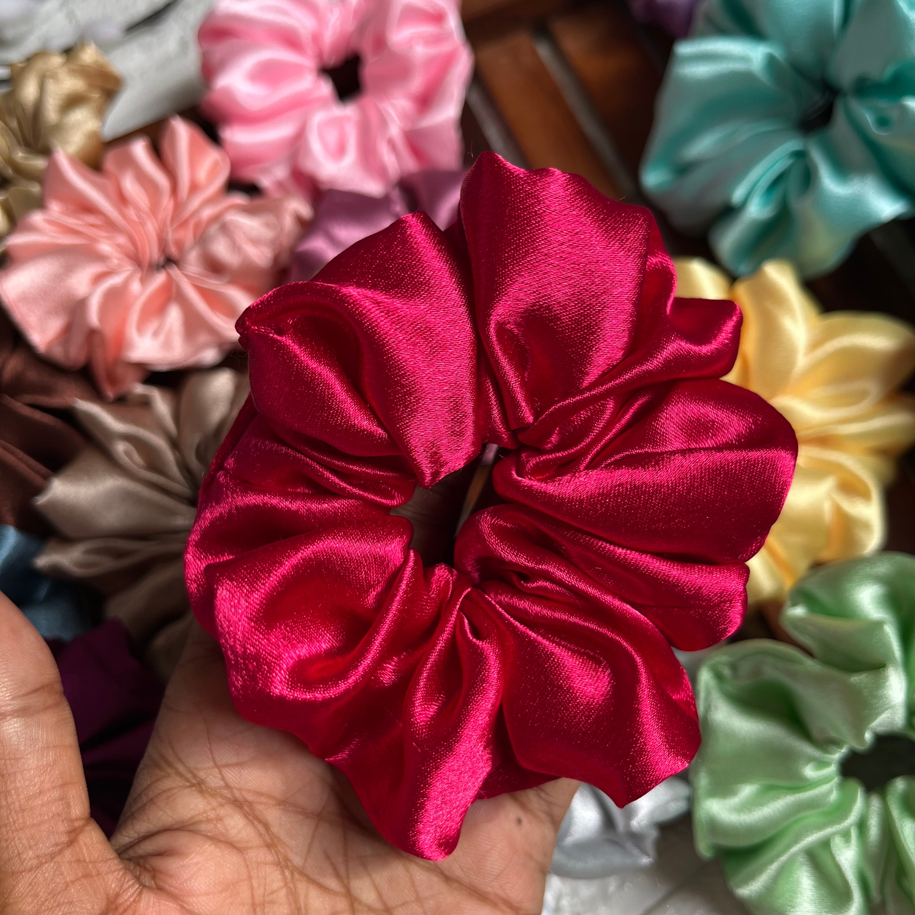 Premium Satin Scrunchie – Smooth & Shine