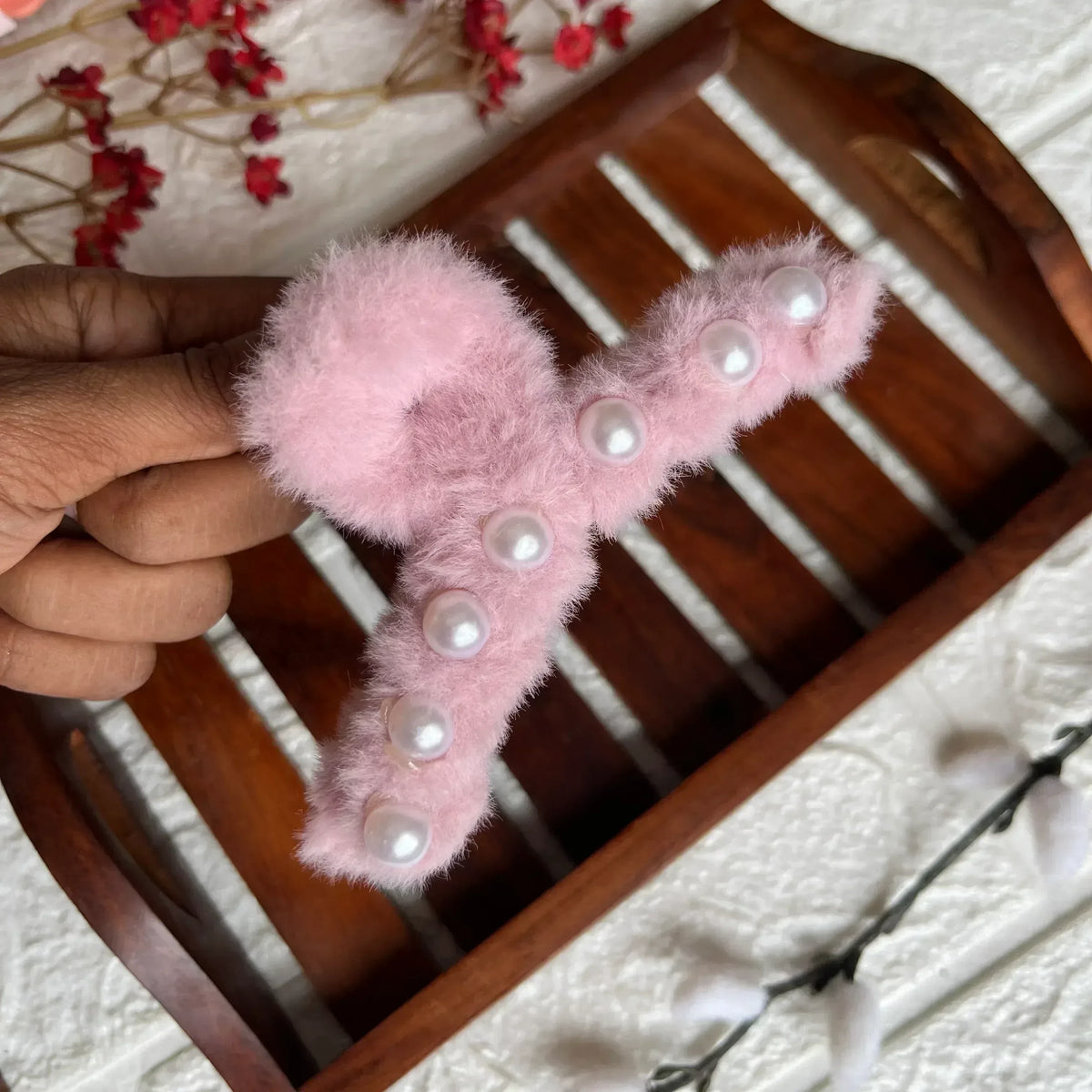 Furry Pearl Claw Pink