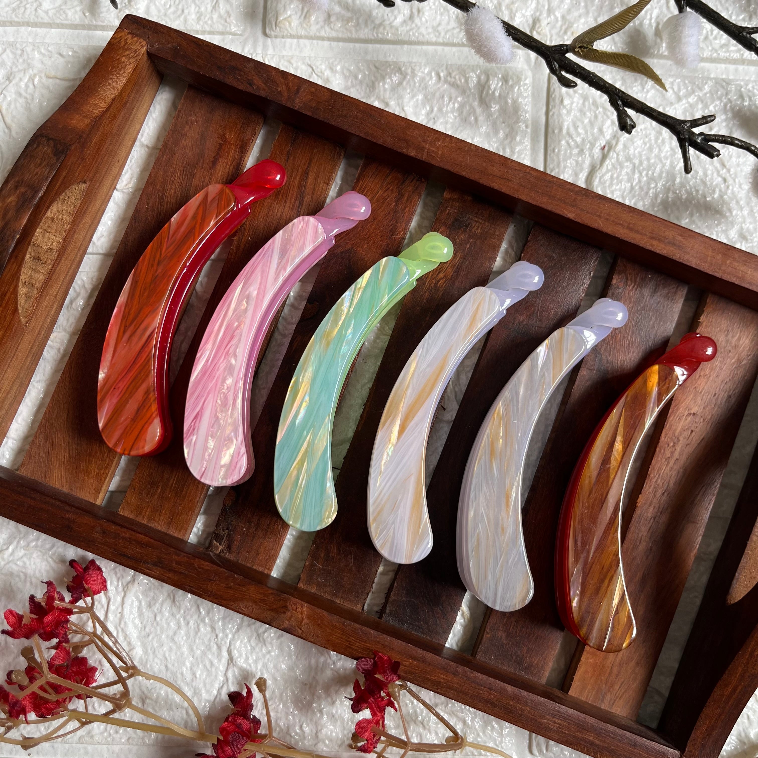 Aurora Marble Banana Clip