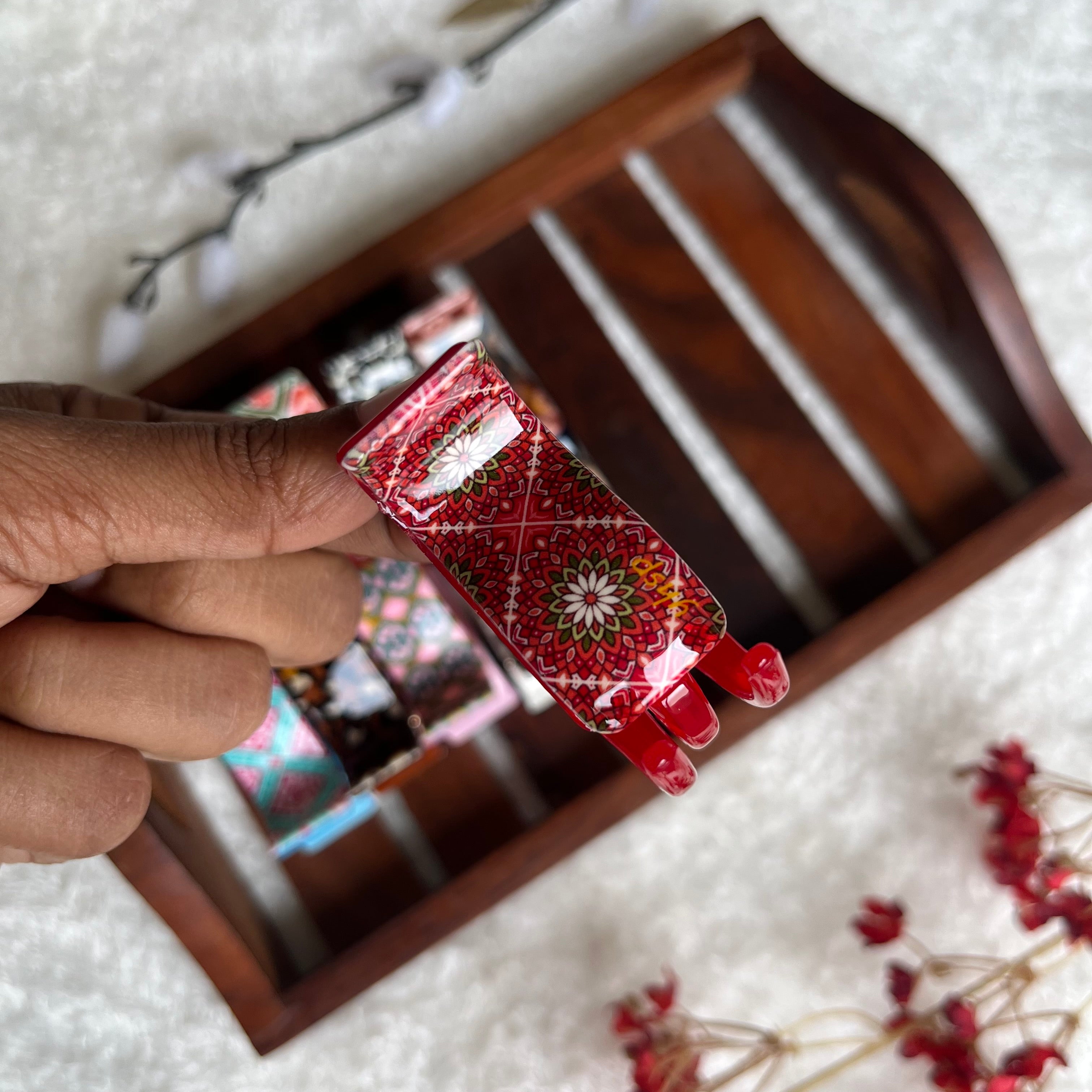 Printed Catch Clip - M