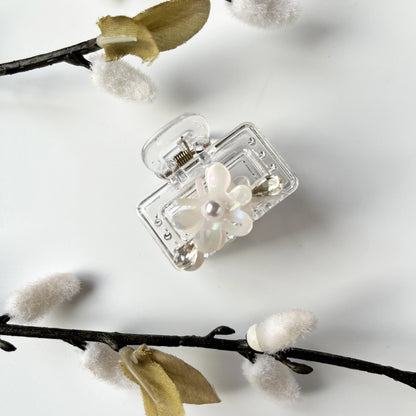 Petal Frame Claw - Kaithogai