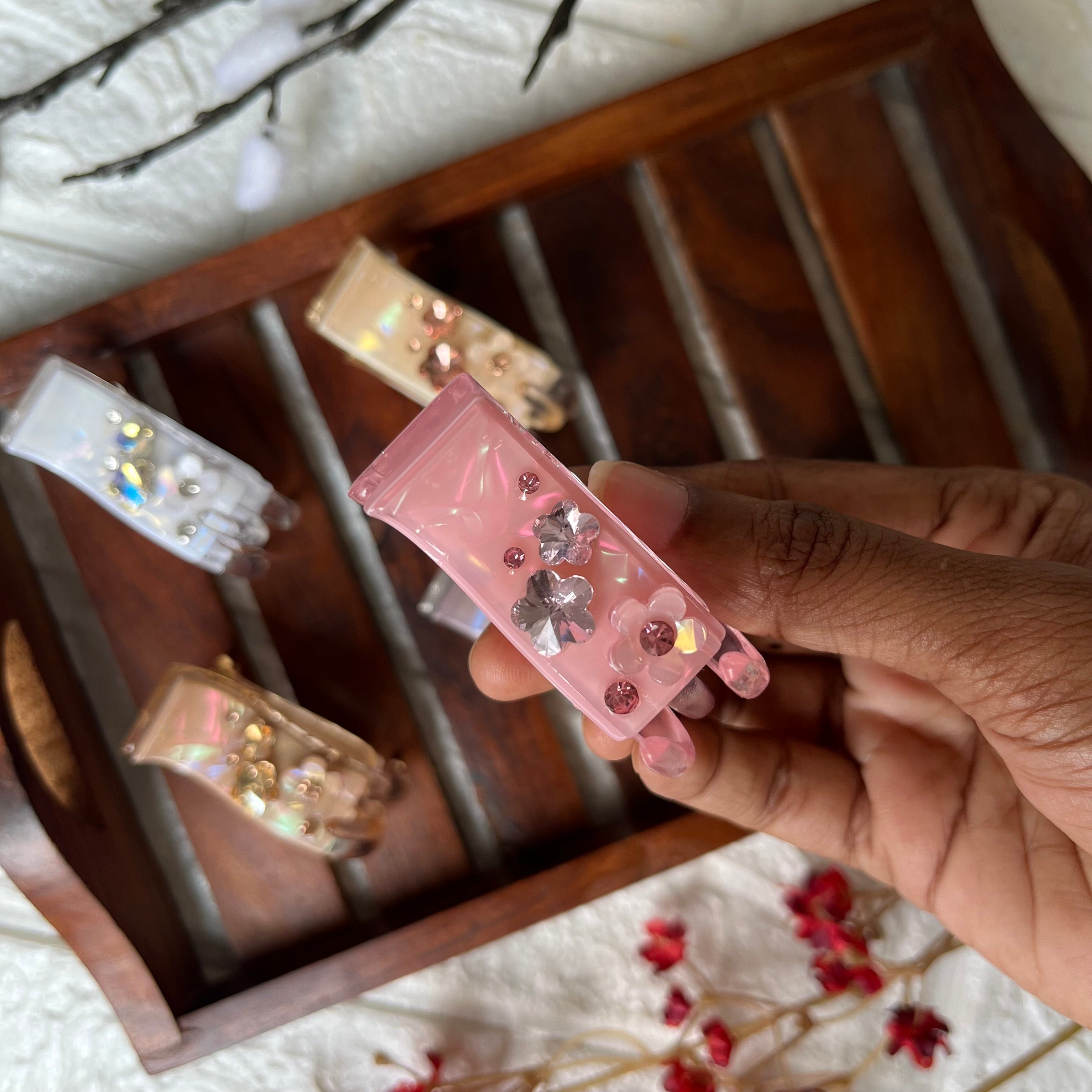 Designer Catch Clip - M