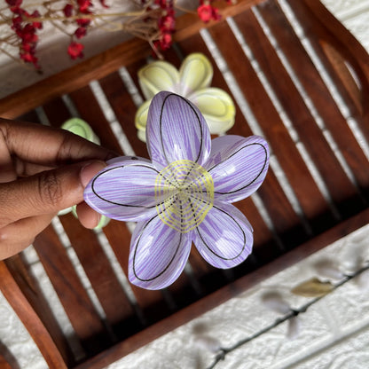 Sketch Petal Claw Purple