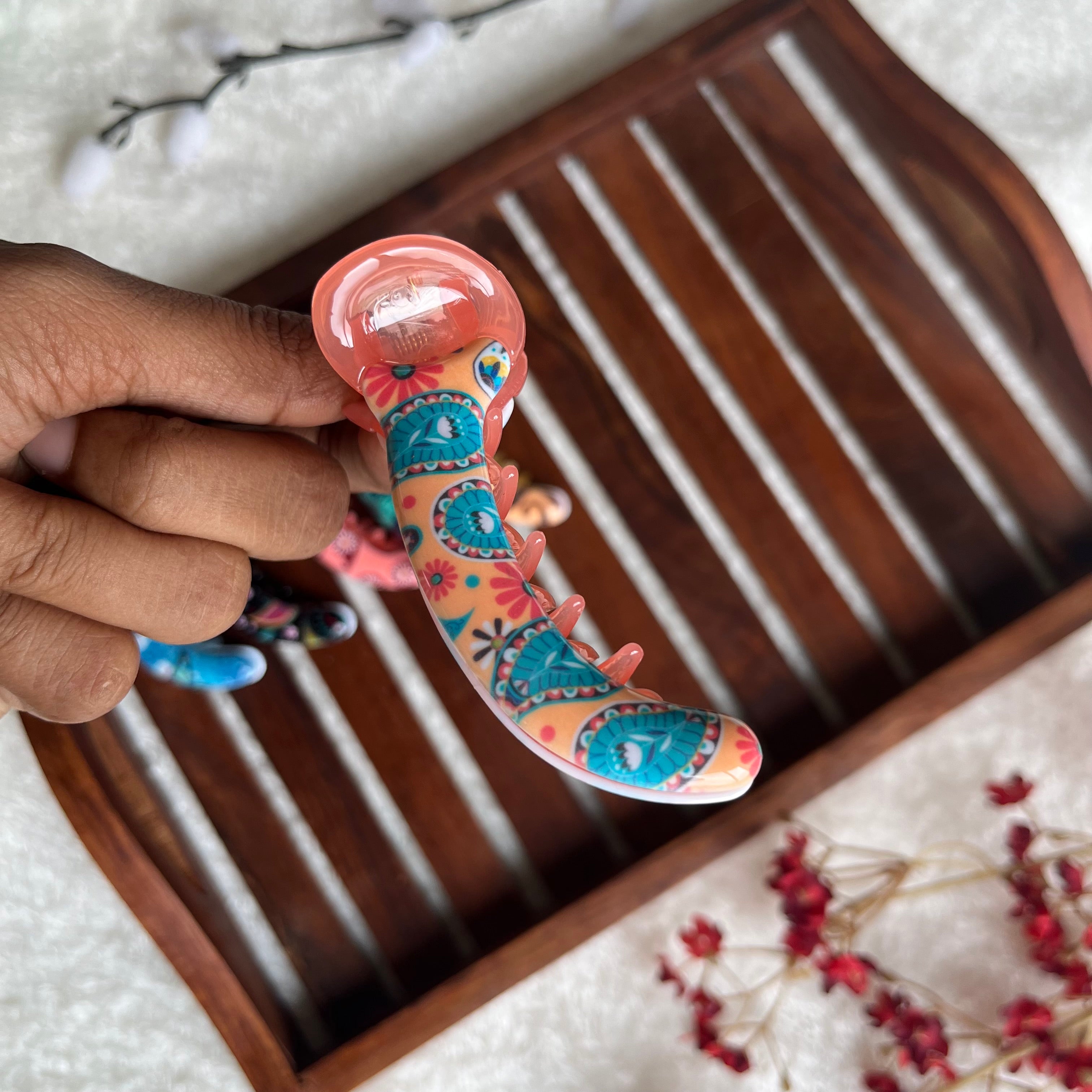 Printed Banana Clip - M