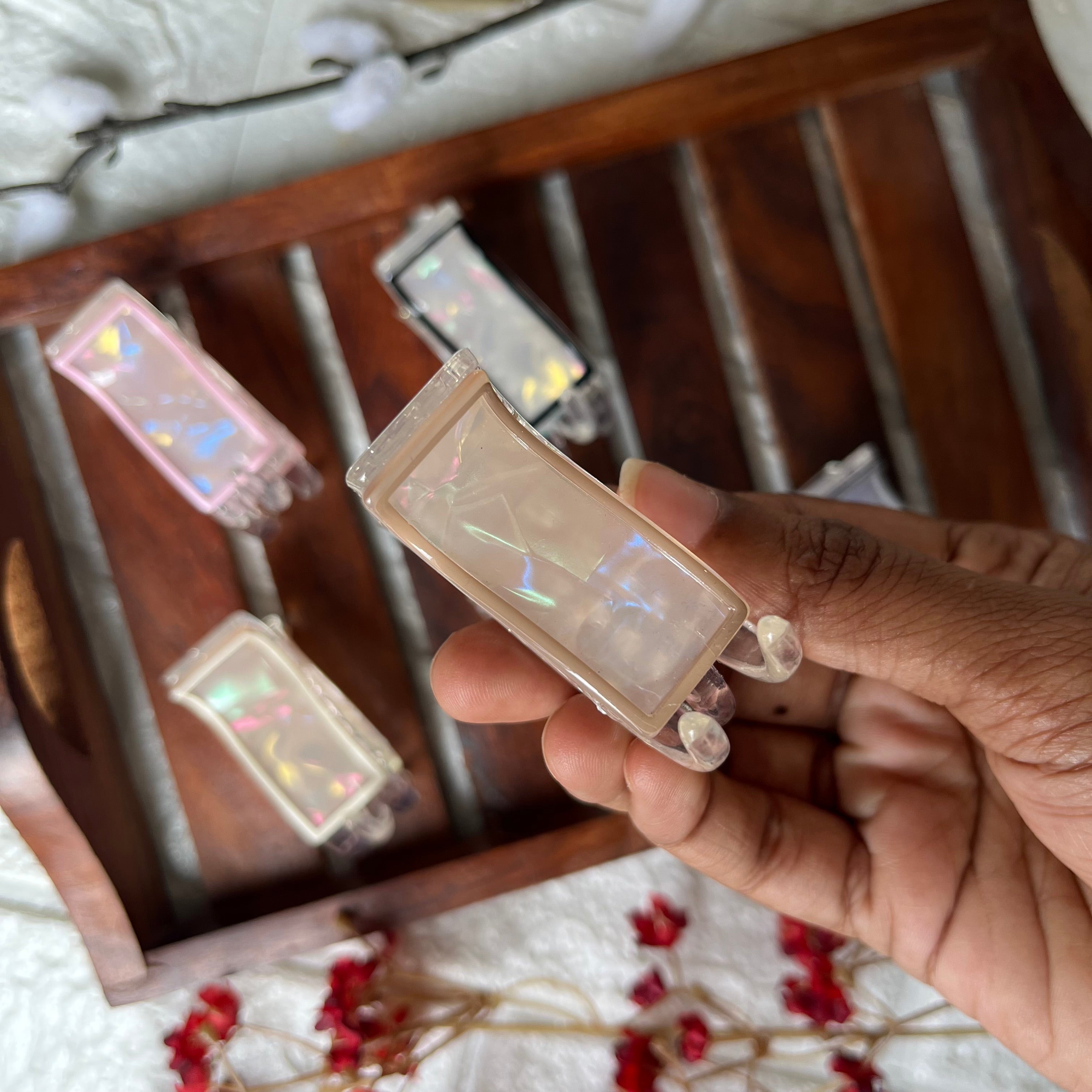 Designer Catch Clip - M