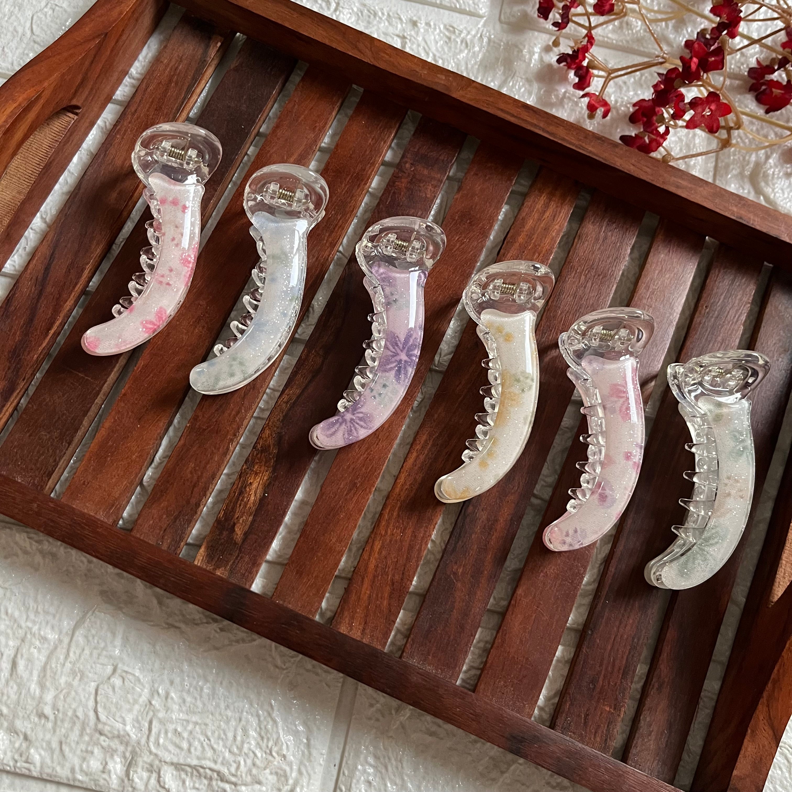 Floral Frost Banana Clip - M