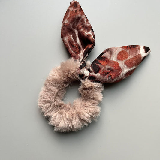Bunny Fur Scrunchie - Kaithogai