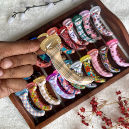 Printed Banana Clip - M - Kaithogai