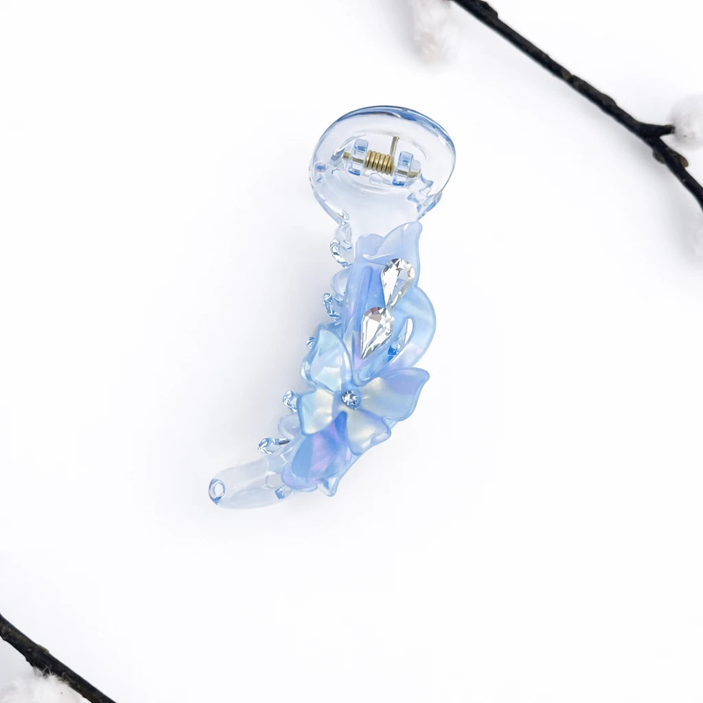Crystal Petal Banana Hair Clip – Elegant 8cm Blue