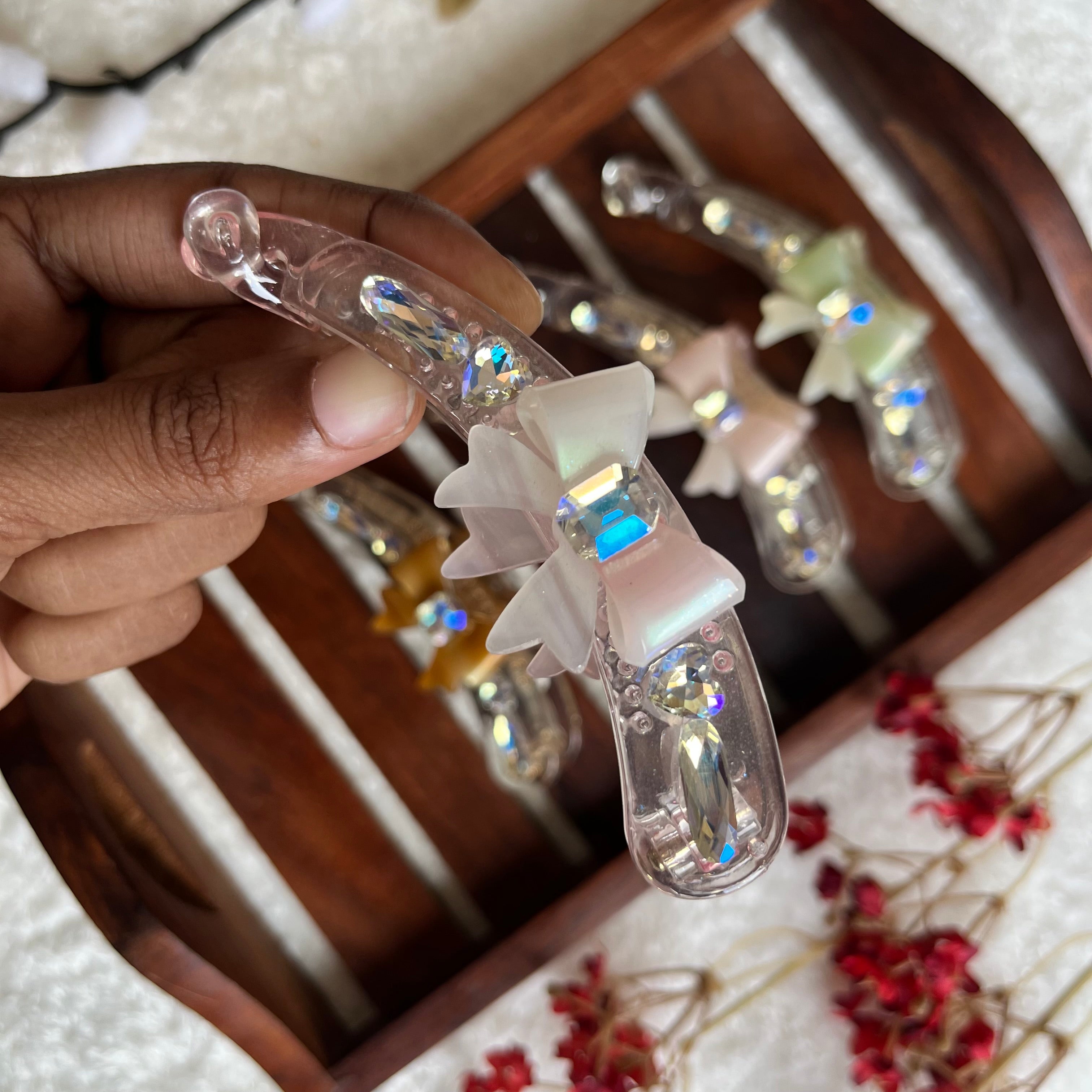 Crystal Bow Banana Clip - L