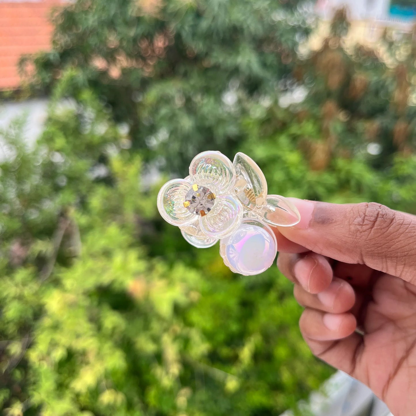 Pearl Hair Claw White