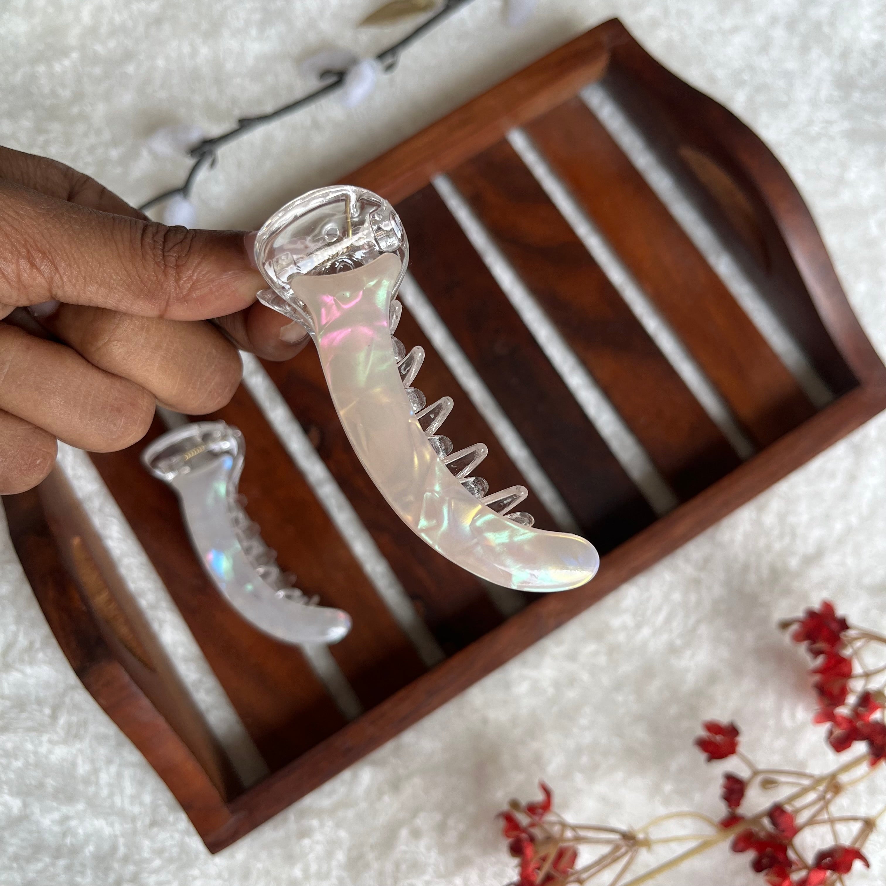 Holographic Banana Clip - M