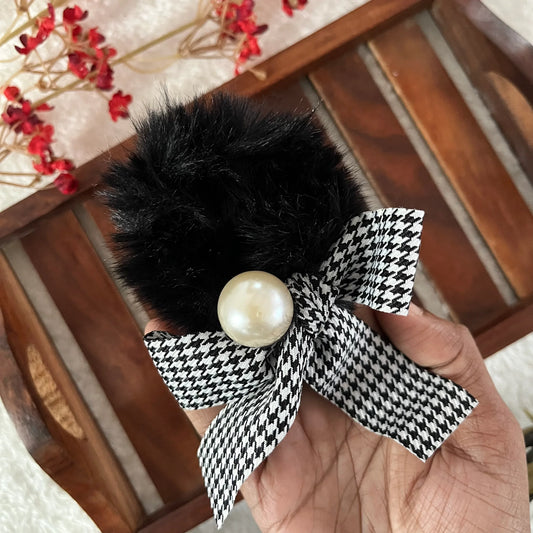 Fluffy Bow Scrunchie - Kaithogai