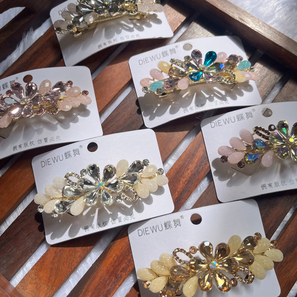 Crystal Petal Center Clip