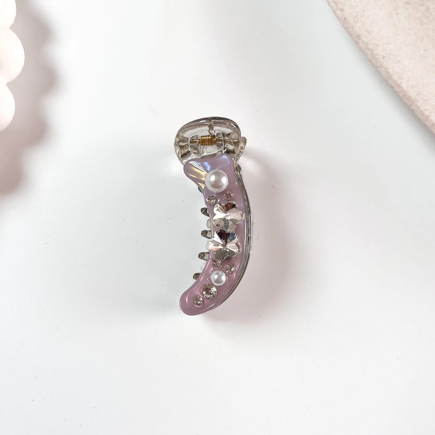 Pearl crystal banana clip mauve lilac with silver crystal flowers