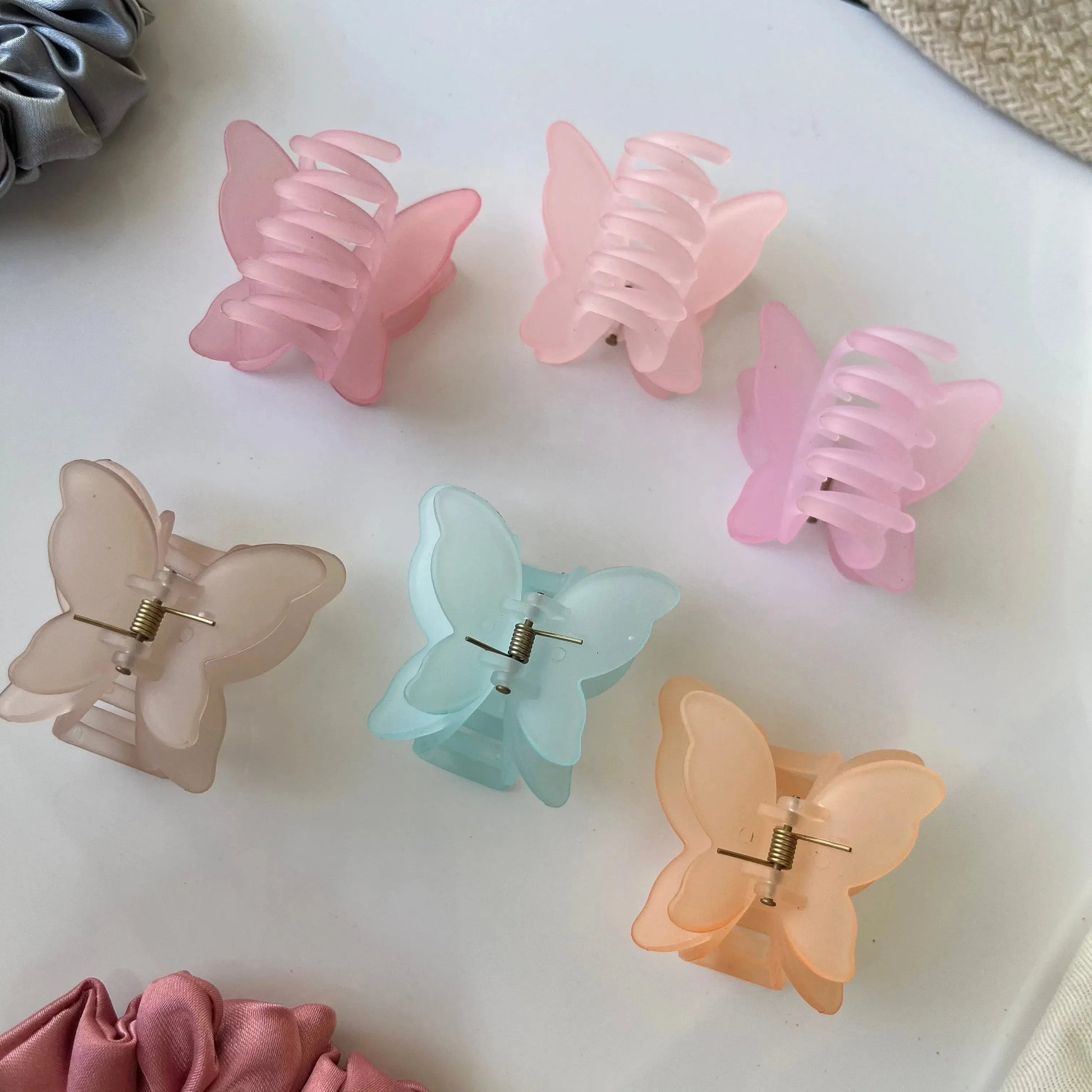 Butterfly Hair Claw - Kaithogai