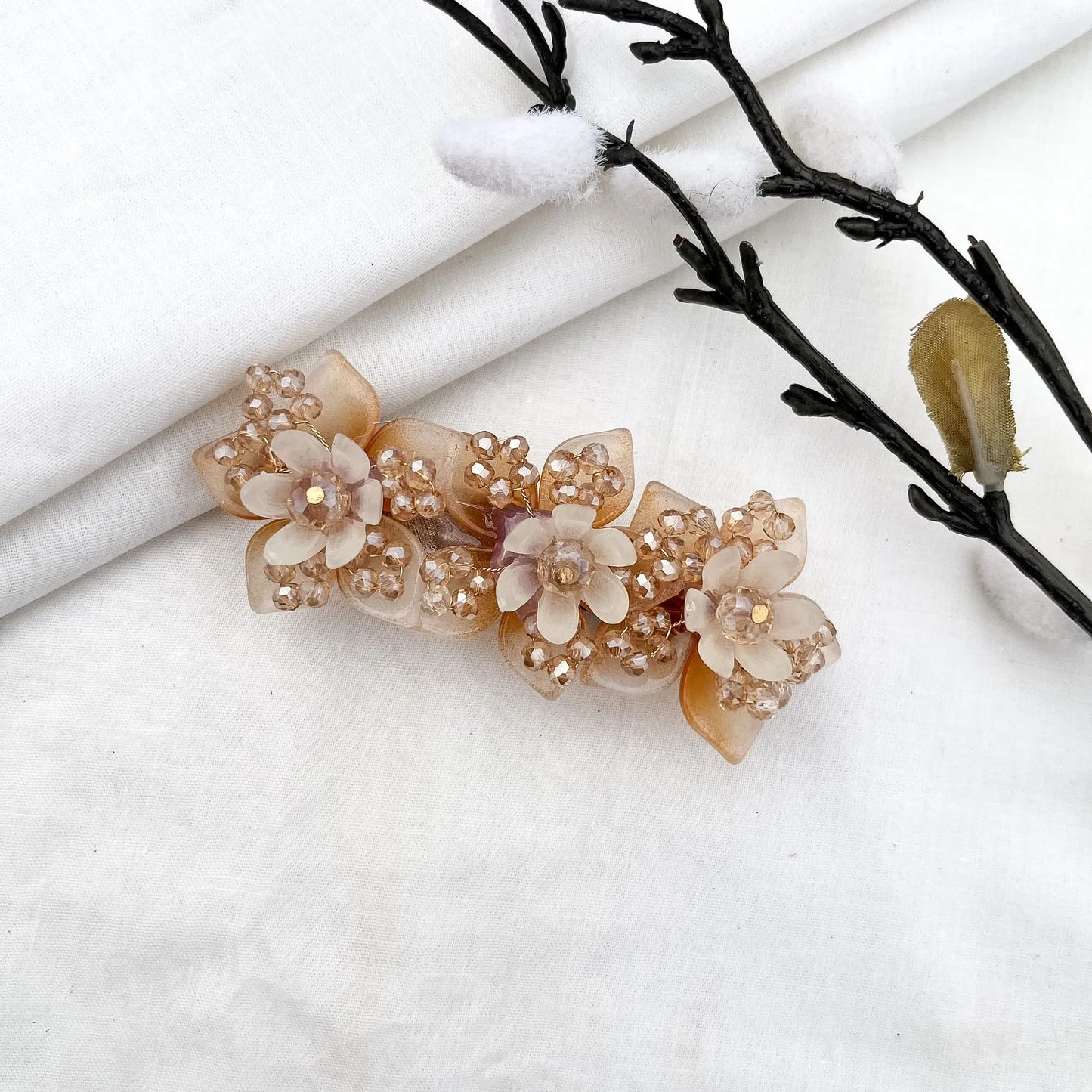Faceted Leaf Bloom Barrette - 6 cm