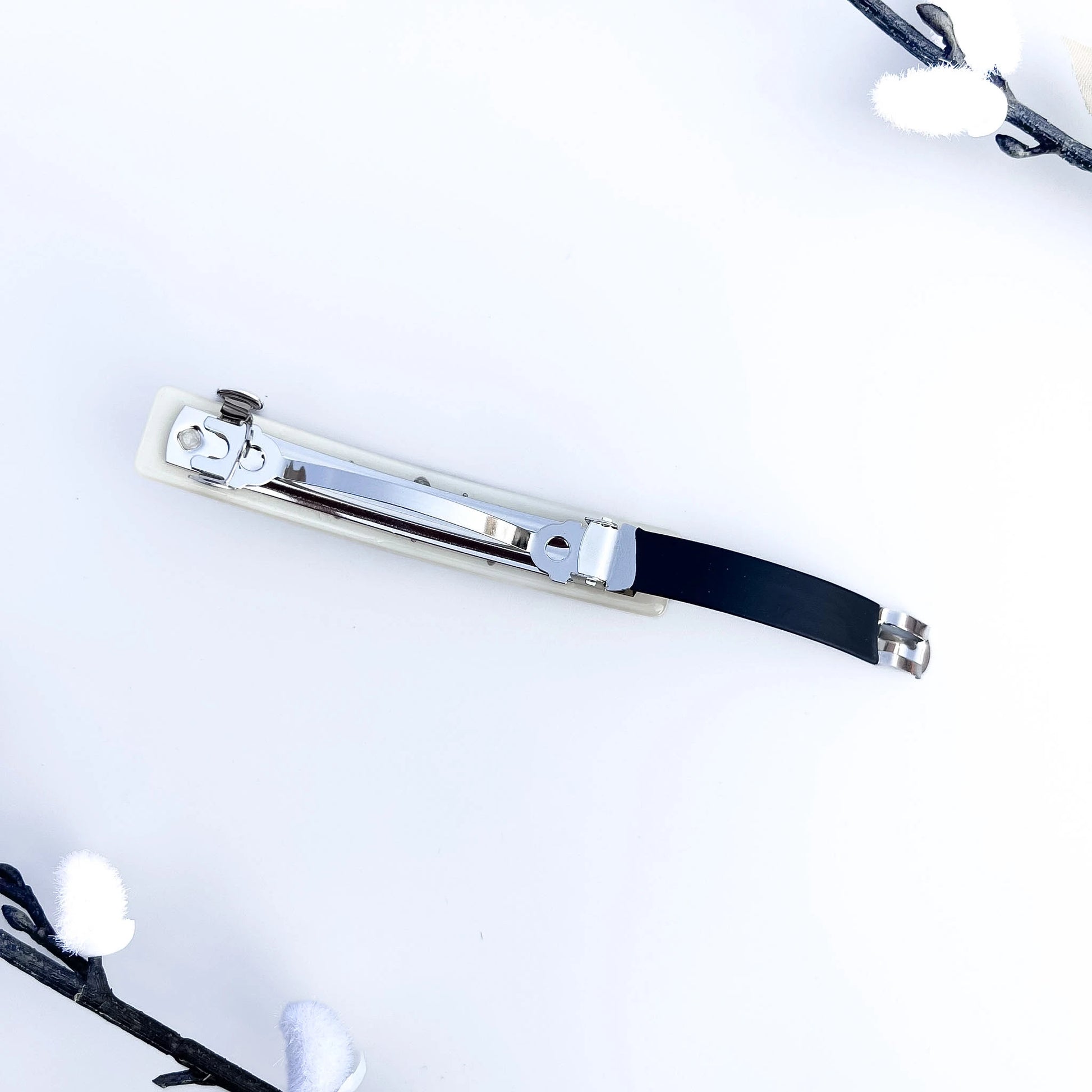 Pearl Luxe Center Clip