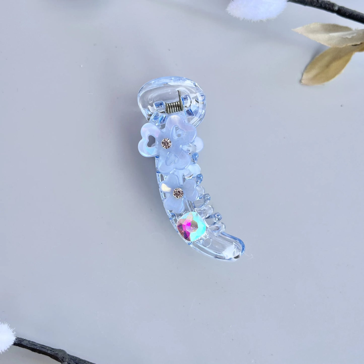 Petal Glow Banana Hair Clip – Mini Floral 6cm Blue