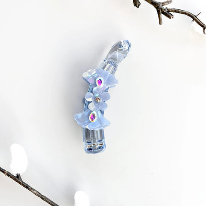 Pearl Petal Banana Hair Clip – Elegant 9cm Blue