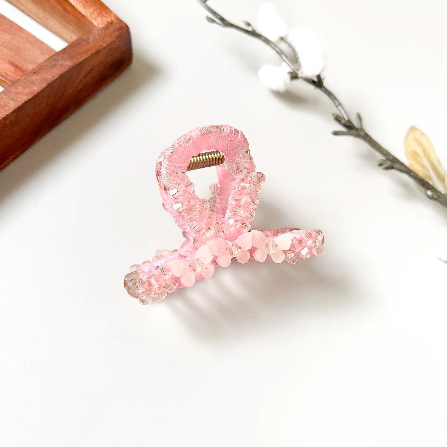 Blush pink beaded crystal loop claw with pearl and pink spheres, medium hair