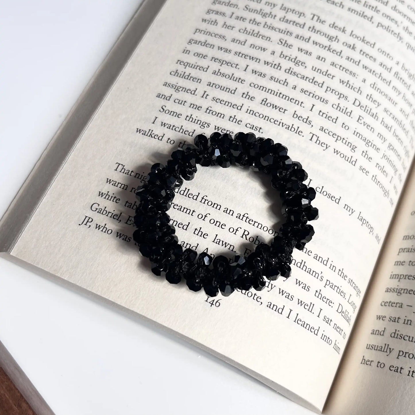 Beaded Hair Tie Black