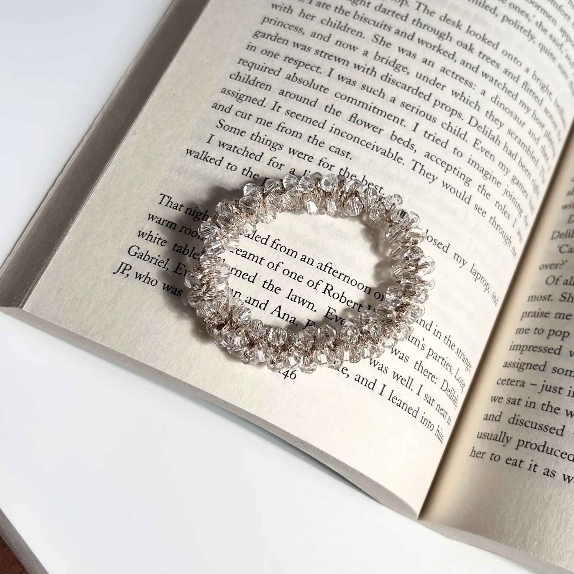 Beaded Hair Tie White