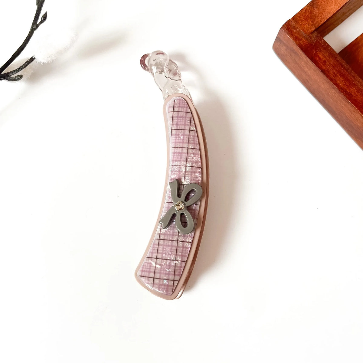 Blush pink plaid lock banana hair clip with pink grid interior and gray flower accent, large 10cm best banana clip