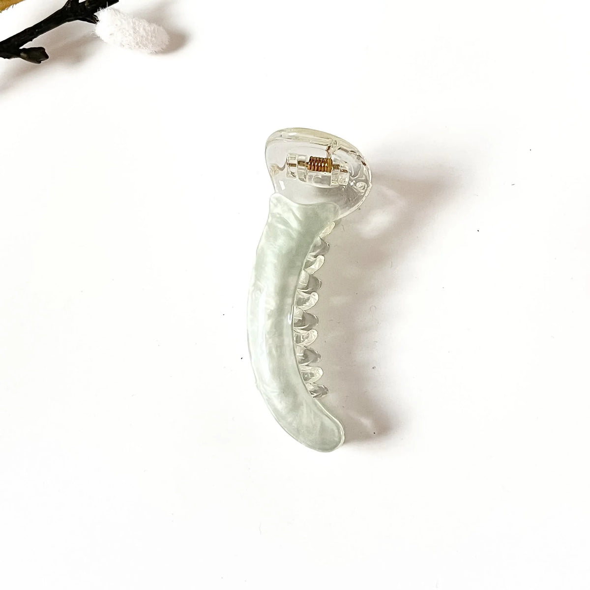 Mint green pearlescent small banana clip, 8 cm banana clutcher for fine hair