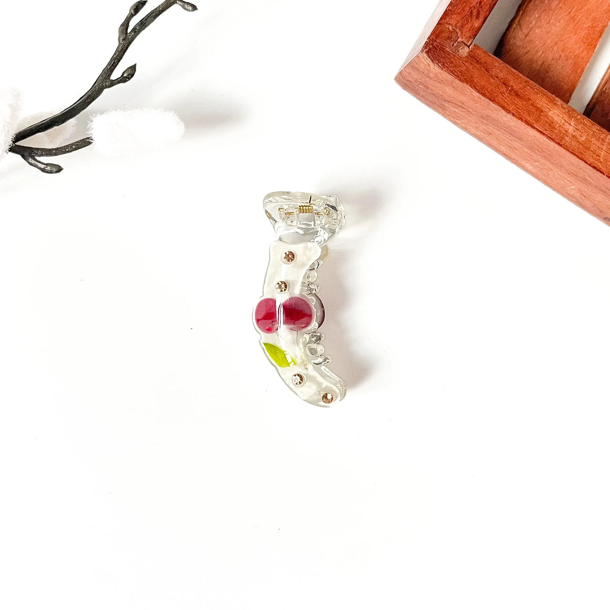 Ivory cream cherry banana clip with green leaf, cute Korean style, 5cm