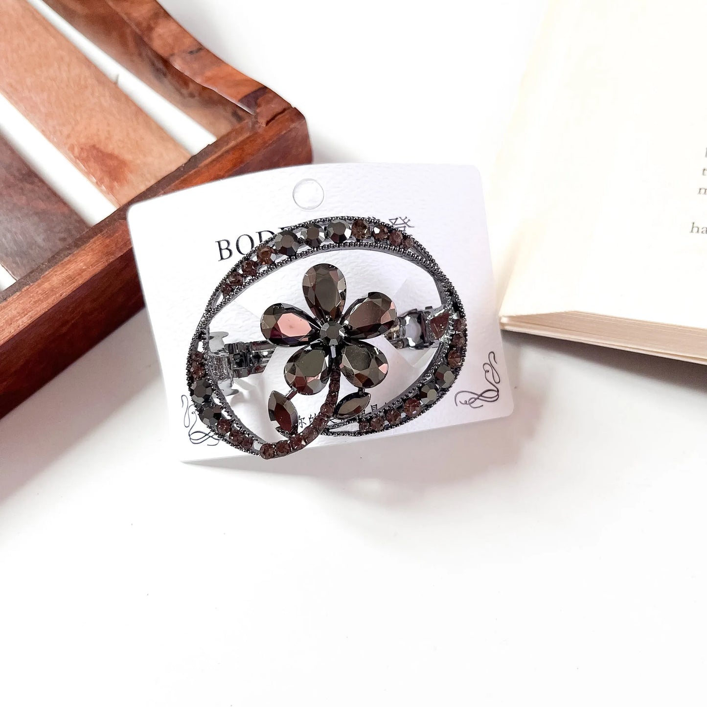 Classic flower center clip 4.5cm black smoke rhinestone barrette