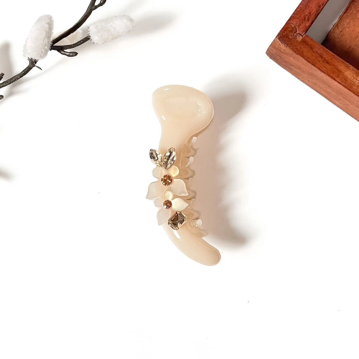 Latte beige small banana clip with cream flowers and champagne stones, 8cm