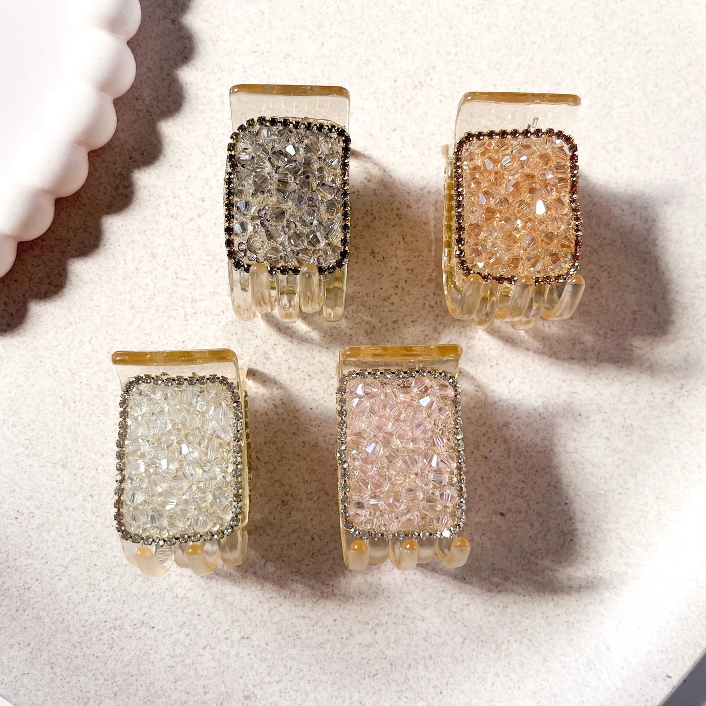 Crystal bead catch clip in 4 colours for women
